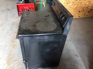 lot 7 image: RCA Electric Glass-Top Range