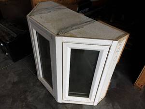 lot 6 image: Bay Window