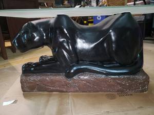 lot 17 image: Black Panther Coffee Table