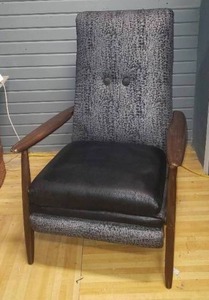 lot 15 image: Marvelous Mid Century Danish Modern ReclinerLounge Chair