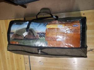 lot 98 image: Ozark 3 Room Tent