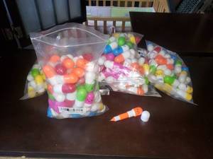 lot 148 image: 6 Bags of Bokit Vitamin Ballpens