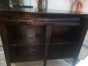 lot 169 image: Beautiful Dark Wood Display or Book Case