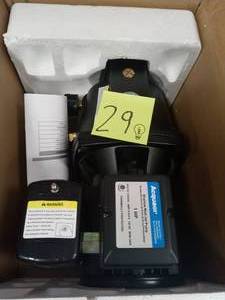 lot 29 image: 1 HP 115230-Volt Cast Iron Shallow Well Jet Pump by Acquaer open box never used