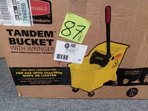lot 87 image: 31 Qt. Tandem Mop Bucket by Rubbermaid Commercial Products slightly used