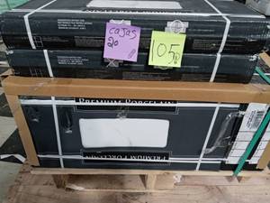 lot 105 image: Pallet with 20 Cases of  MSI 12 in. x 24 in. Carrara Polished Porcelain Floor and Wall Tile (16 sq. ft.case) not used