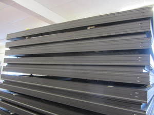 lot 19 image: Window frames with screen, window o...