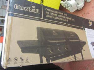 lot 27 image: Charbroil charcoalgas combo grill,...