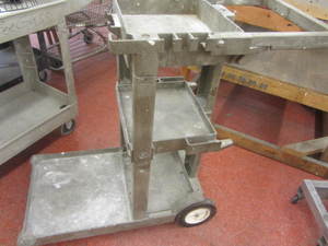 lot 70 image: Rubbermaid 6150 janitorial cart...