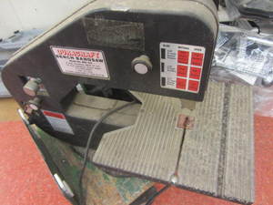 lot 103 image: Duracraft bench band saw, Model BBS...
