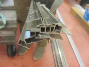 lot 130 image: Mirror trim, chrome...