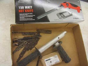 lot 91 image: Ultra Wiz auto glass tool & blades,...