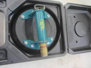 lot 94 image: WPG Woods PowrGrip G0695 vacuum gr...