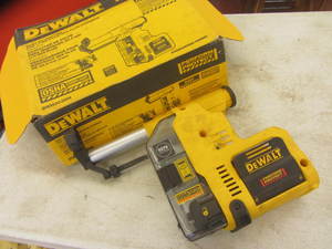lot 203 image: DeWalt dust extractor DWH303DH...