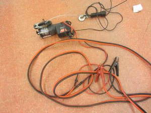 lot 206 image: Warn 2000 electric winch with remot...