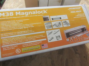 lot 230 image: Magnalock, M38...