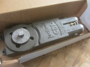 lot 243 image: Jackson overhead closure, qty 3...