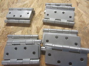 lot 250 image: Hinges, clear anodized butt hinges,...