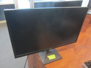 lot 262 image: LG monitor, 24...