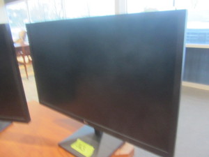 lot 263 image: LG monitor, 24...