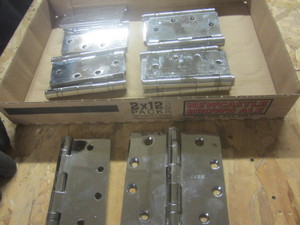 lot 272 image: Chrome butt hinges, 4-12, qty 12...