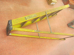 lot 379 image: Step ladder, fiberglass 6ft, Keller...