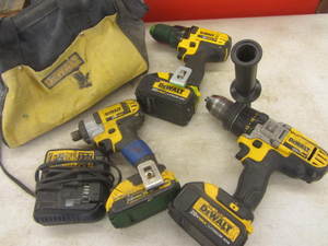 lot 183 image: DeWalt 20V Max tool set 12 hamme...