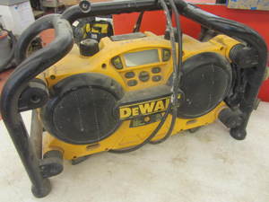 lot 184 image: DeWalt worksite radio  charger...