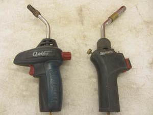 lot 188 image: Bernzomatic Quickfire and Mag torch...