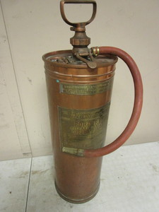 lot 346 image: VINTAGE ALASKAN PUMP TANK EXTINGUISER, MADE OF BRASS AND COPPER