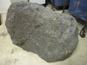 lot 358 image: DECORATIVE LANDSCAPE ROCK