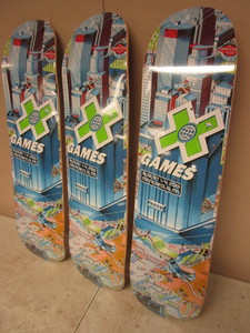 lot 367 image: SPECIAL EDITION MINNEAPOLIS X-GAME SKATEBOARD DECKS - NEW