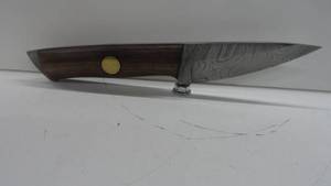 lot 32 image: Damascus Steel Fixed Blade Knife With Leather Sheath