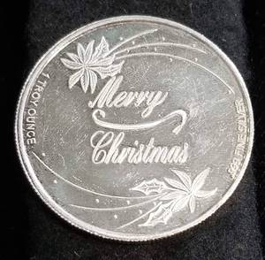 1 TROY OZ. .999 FINE SILVER CHRISTMAS DESIGN