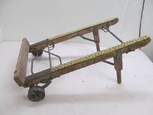Antique wheel cart