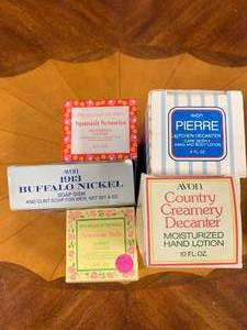 Lot of 5 Vintage Avon Items (many of these Avon Items sell on Ebay from $5-38)