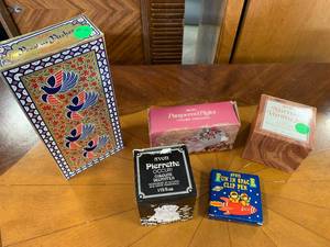 Lot of 5 Vintage Avon Items (many of these Avon Items sell on Ebay from $5-38)