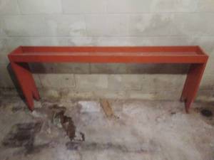 lot 144 image: Shabby Chic Red Wooden Planter
