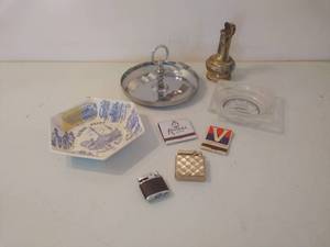 lot 149 image: Collection of Vintage Smoking Accessories