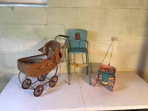 lot 208 image: Collection of Doll Toys