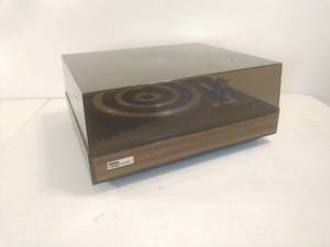 lot 15 image: BSR Turntable