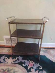 lot 9 image: Vintage Cosco Rolling Cart