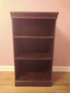 lot 34 image: Wooden Shelf