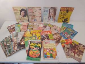 lot 36 image: Collection of Vintage Magazines & More