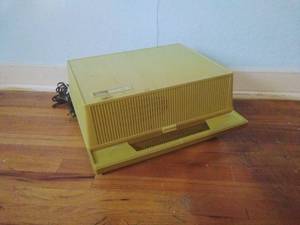 lot 51 image: Vintage Sears Stereophonic Turntable