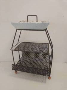 lot 60 image: Vintage Smoking Caddy