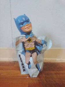lot 72 image: Vintage 1966 Ideal Toys Batman Hand Puppet