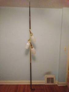 lot 7 image: Vintage Tension Lamp AS-IS