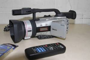 lot 9 image: Canon GL2 Professional Video Camcorder  Camera System & Accessories