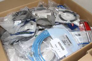 lot 43 image: 2 Large Boxes of Miscellaneous NEW Audio Video & Computer Cables - 70 POUNDS